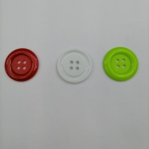 กระดุมคละสี